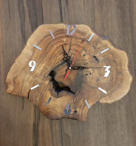 ساعت چوبی روستیک